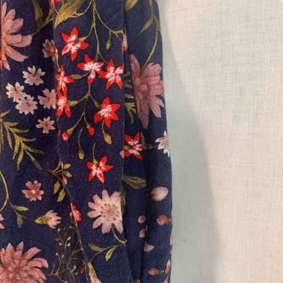 Divided Romper - Picture 5 of 5